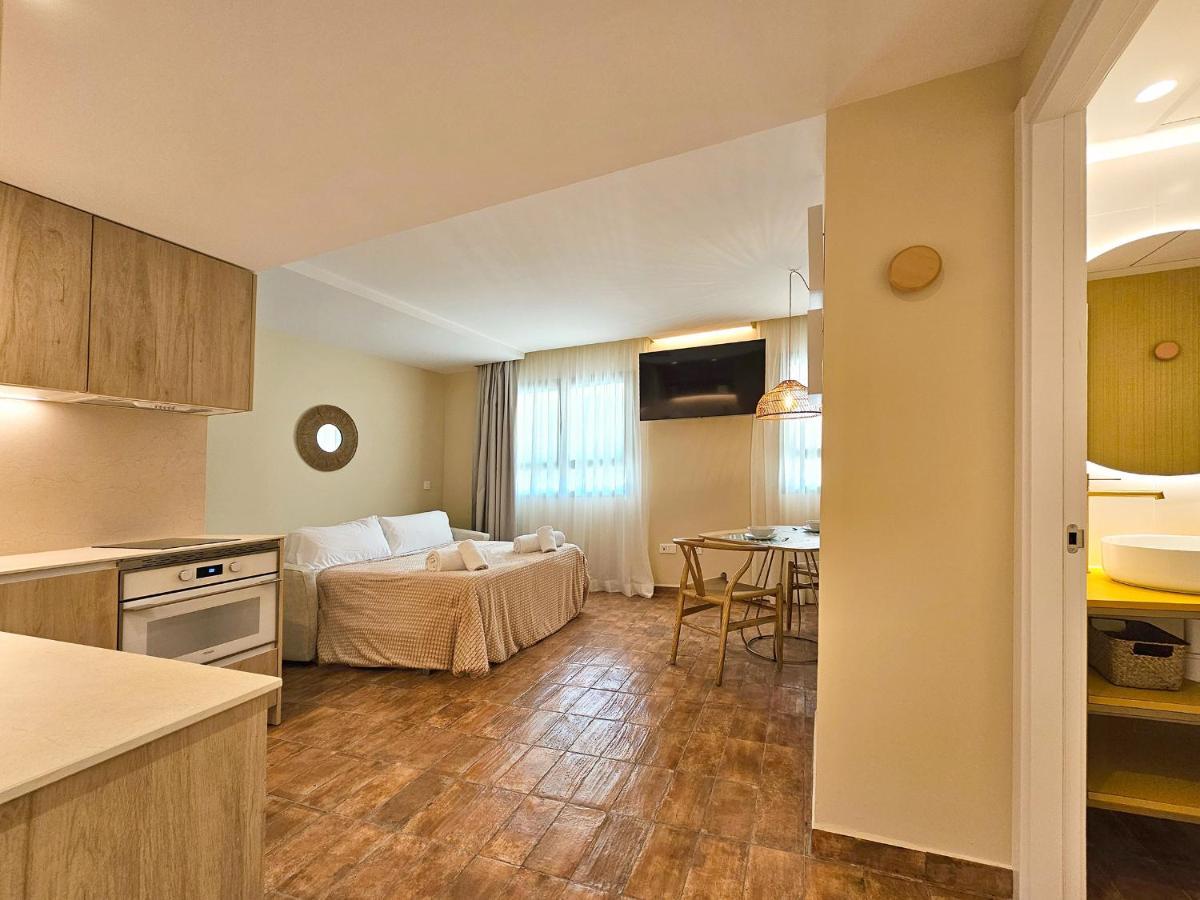 Apartamentos Las Ciencias Studio T Valence Extérieur photo